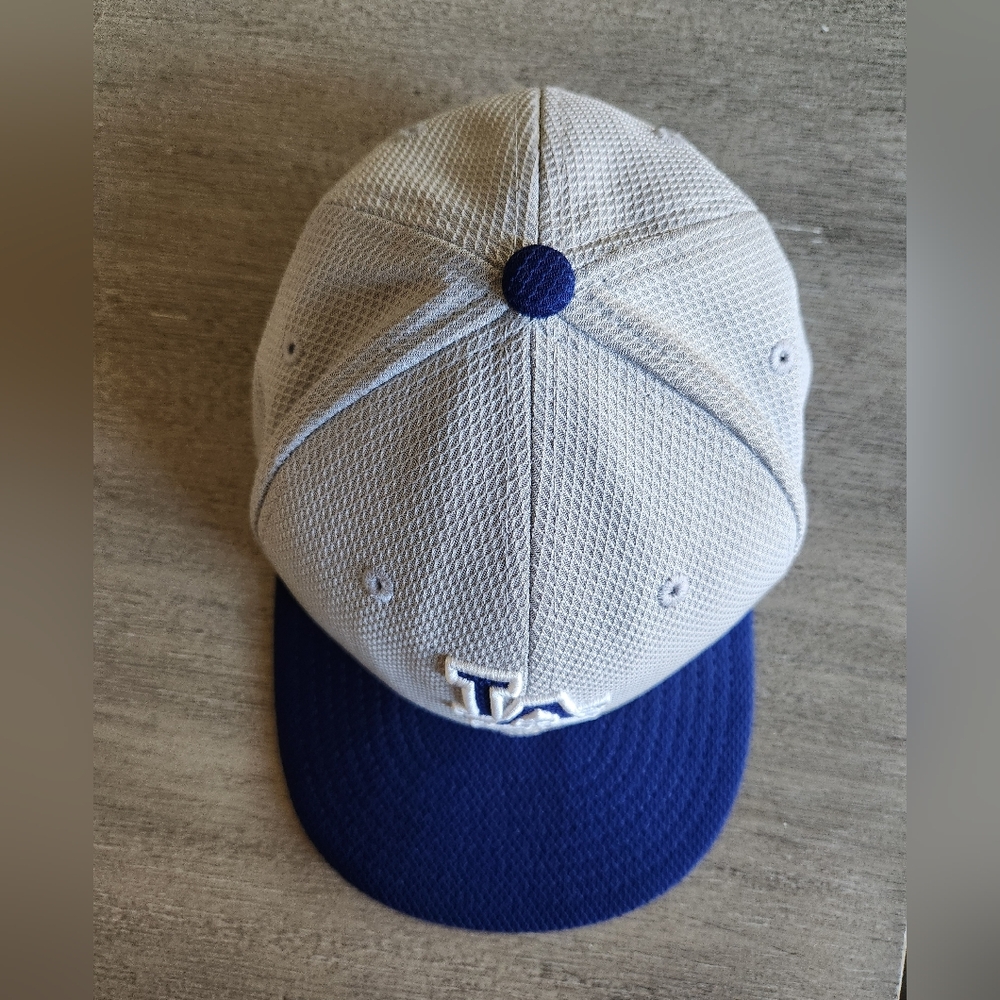 Los Angeles Dodgers LA Hat - Gray & Royal Blue - Picture 2 of 7